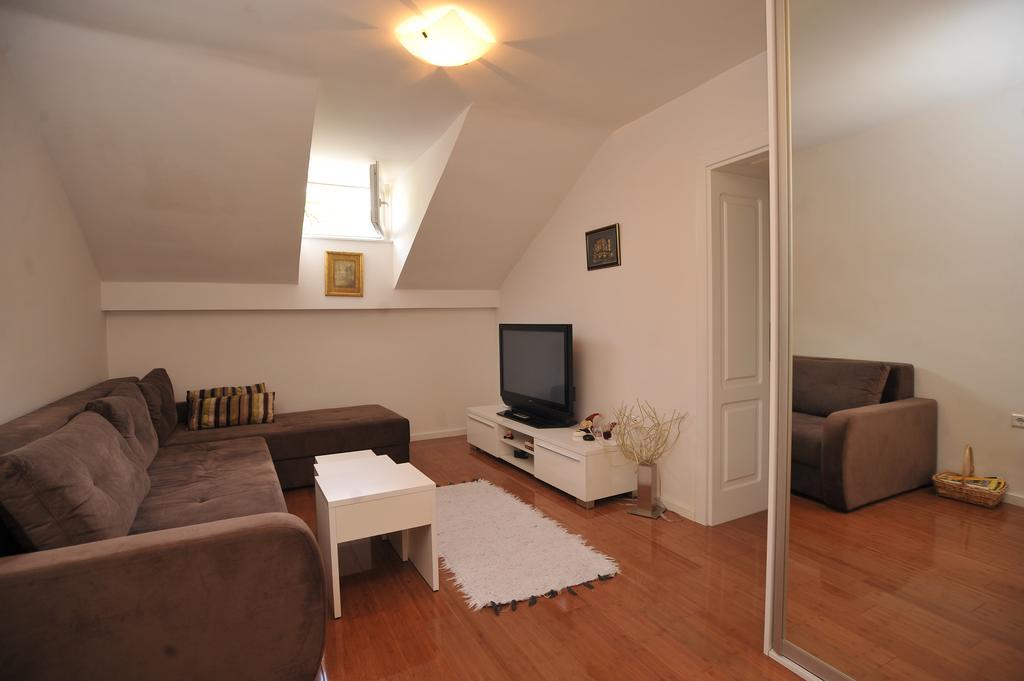 Main Street Apartment SJJ Eksteriør bilde