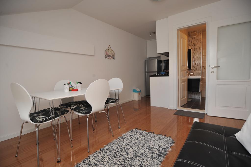 Main Street Apartment SJJ Eksteriør bilde